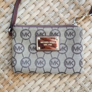 Michael Kors mini wristlet